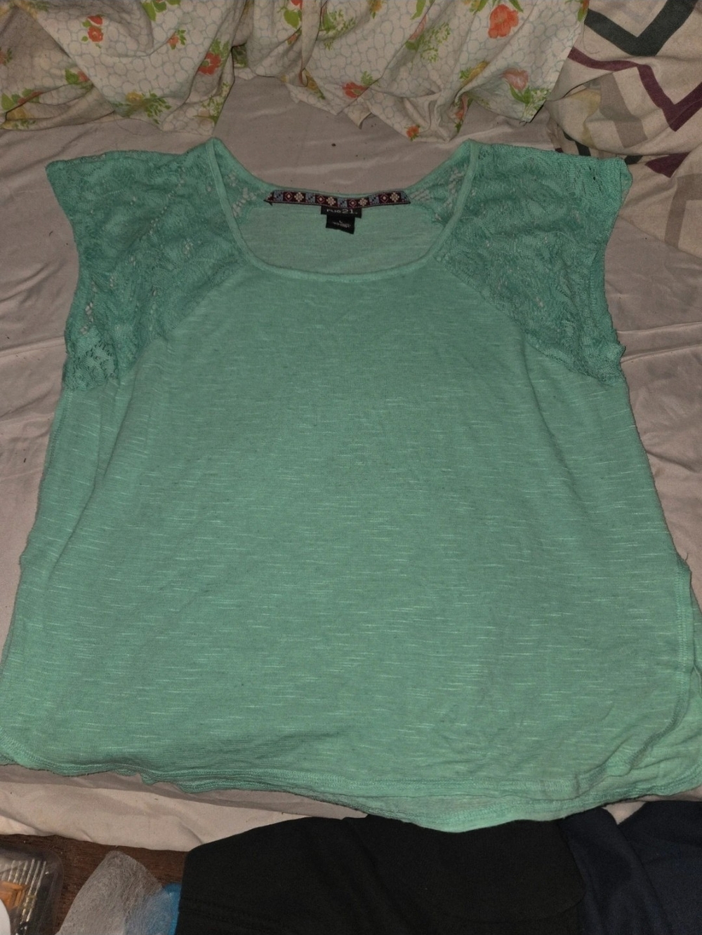rue21 Mint Green Lace Shoulder Boho Casual Top Size Large